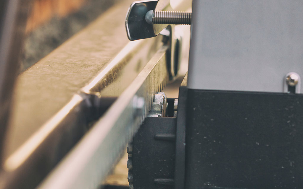 Ворота та основа паркану